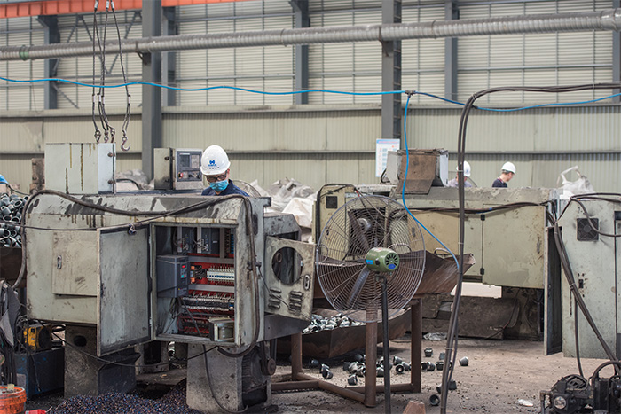 阜新网架配件-锥头加工车间